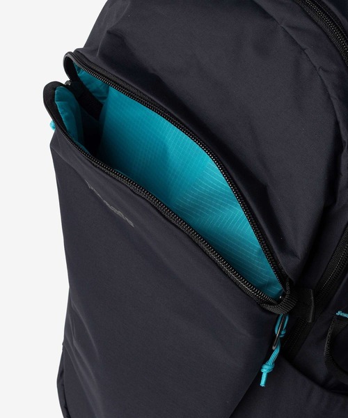 pacsafe(パックセーフ)の「【Pacsafe / パックセーフ】Pacsafe ECO 18L Backpack / エコ バックパック リュック 防犯機能 サステナブル(バックパック/リュック・メンズ・ブラック・FREE)」の16枚目の写真