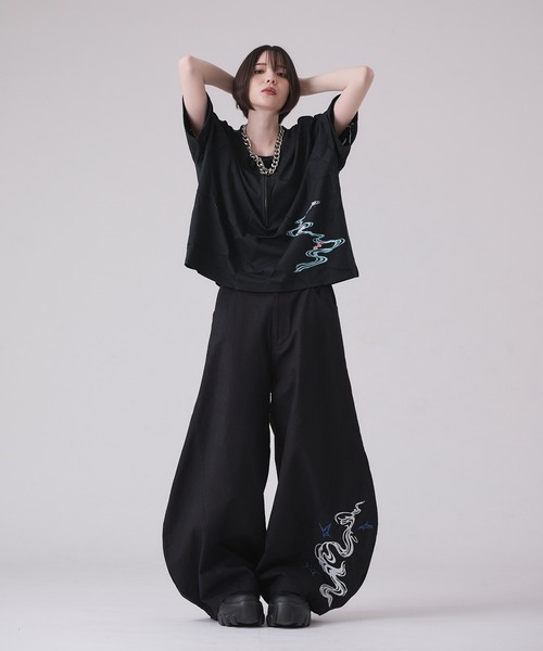狐独(コドク)の「刺繍リップバルーンパンツ(その他パンツ・メンズ・ブラック・LARGE/MEDIUM/SMALL)」の15枚目の写真