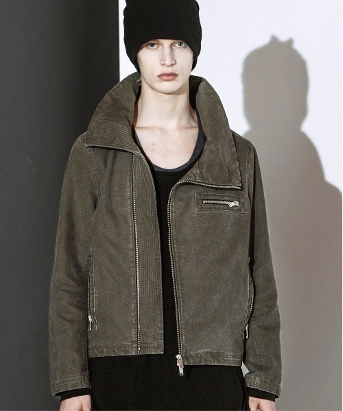 NO ID.(ノーアイディ)の「【NO ID.】High Collar Duck Blouson / ハイカラー ダック ブルゾン(ブルゾン・メンズ・ブラック/カーキ・2/1)」の1枚目の写真