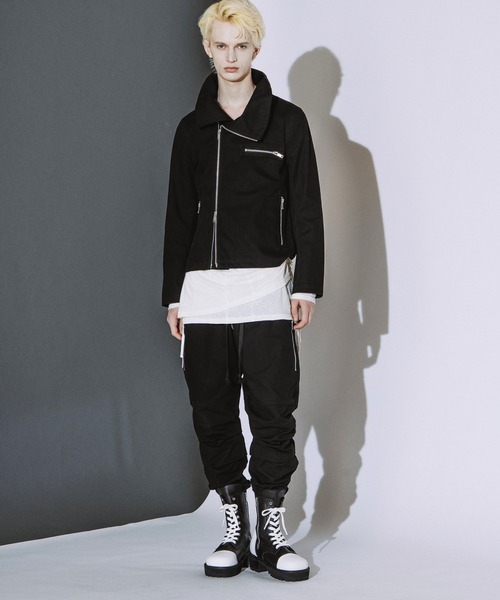 NO ID.(ノーアイディ)の「【NO ID.】High Collar Duck Blouson / ハイカラー ダック ブルゾン(ブルゾン・メンズ・ブラック/カーキ・2/1)」の3枚目の写真