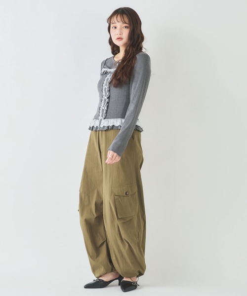 archives(アルシーヴ)の「配色レースカットアンサンブル(Tシャツ/カットソー・レディース・アイボリー/ブラック/チャコールグレー・MEDIUM)」の21枚目の写真