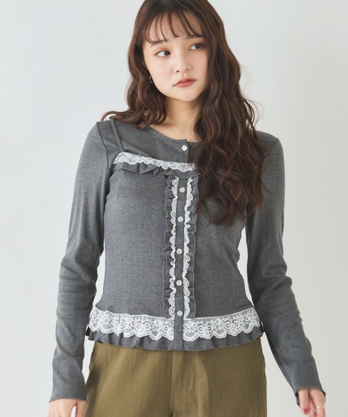 archives(アルシーヴ)の「配色レースカットアンサンブル(Tシャツ/カットソー・レディース・アイボリー/ブラック/チャコールグレー・MEDIUM)」の14枚目の写真