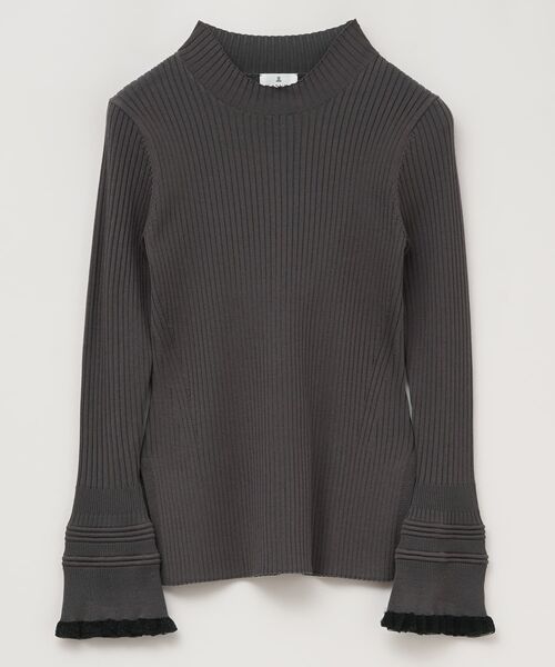 LANVIN en Bleu(ランバンオンブルー)の「カフスデザインリブニット(ニット/セーター・レディース・チャコールグレー/ボルドー/ライトカーキ・38)」の2枚目の写真