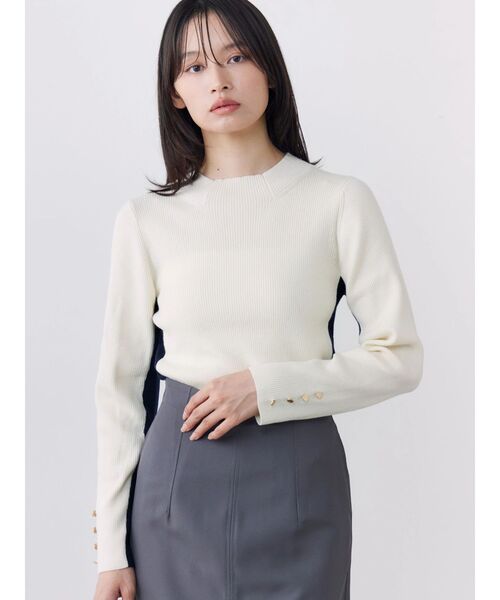 TONAL（トーナル）の「ウォッシャブルウールバイカラーハイネックニット（ニット/セーター・レディース・ライトブルー/オフホワイト/ブラック/ピンク/グレー・MEDIUM）」の7枚目の写真