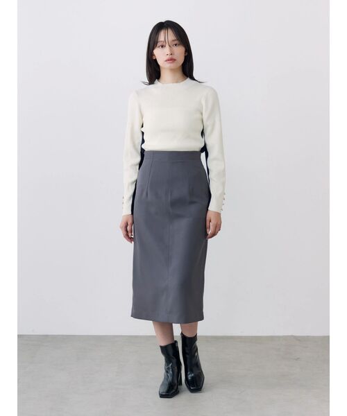 TONAL（トーナル）の「ウォッシャブルウールバイカラーハイネックニット（ニット/セーター・レディース・ライトブルー/オフホワイト/ブラック/ピンク/グレー・MEDIUM）」の13枚目の写真