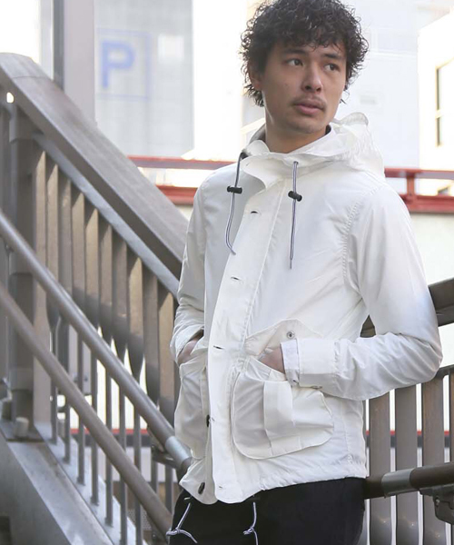 Denime（ドゥニーム）の「POLY/NYLON M/PARKA/ポリエステルナイロン・マウンテンパーカー（マウンテンパーカー・メンズ・オリーブ/オフホワイト・LARGE/MEDIUM）」の18枚目の写真