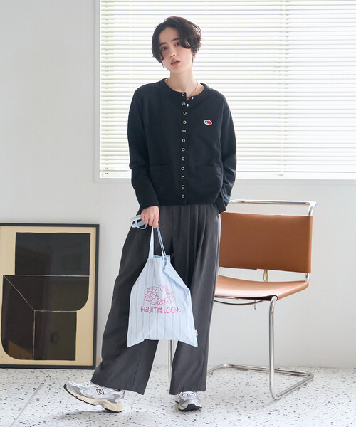 FREAK'S STORE(フリークスストア)の「FRUIT OF THE LOOM×FREAK'S STORE/フルーツオブザルーム 別注 スナップカーディガン/リングドットカーディガン/スウェットカーディガン(カーディガン/ボレロ・レディース・グリーン/レッド/ブラック・フリ-)」の20枚目の写真