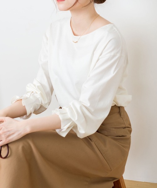 ElegChic(エレグシック)の「タックスリーブカットソー(Tシャツ/カットソー・レディース・チャコールグレー/モカ/オフホワイト/グレイッシュベージュ/ブラック・FREE)」の12枚目の写真