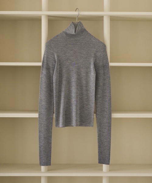 anuke（アンヌーク）の「Wholegarment Wool Turtle（ニット/セーター・レディース・グレー/ブラック/チャコールグレー/アイボリー・FREE）」の4枚目の写真