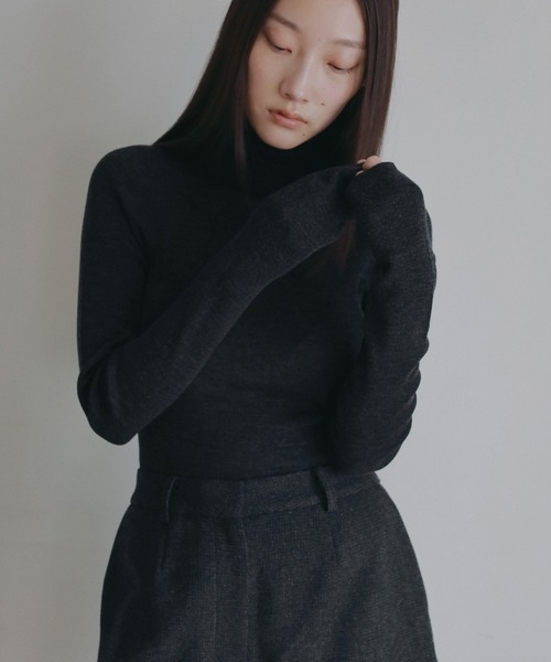 anuke（アンヌーク）の「Wholegarment Wool Turtle（ニット/セーター・レディース・グレー/ブラック/チャコールグレー/アイボリー・FREE）」の14枚目の写真