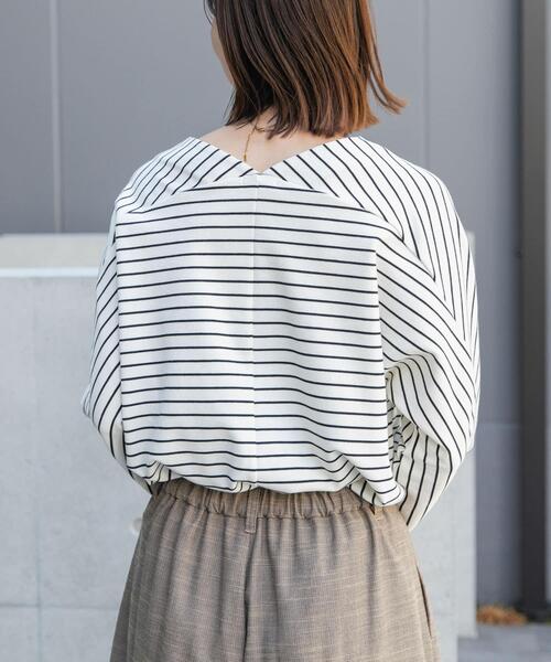 ITEMS URBANRESEARCH(アイテムズ アーバンリサーチ)の「カットミラノプルオーバー(Tシャツ/カットソー・レディース・ブラック系その他/ブルー/モカ/ホワイト系その他・FREE)」の20枚目の写真