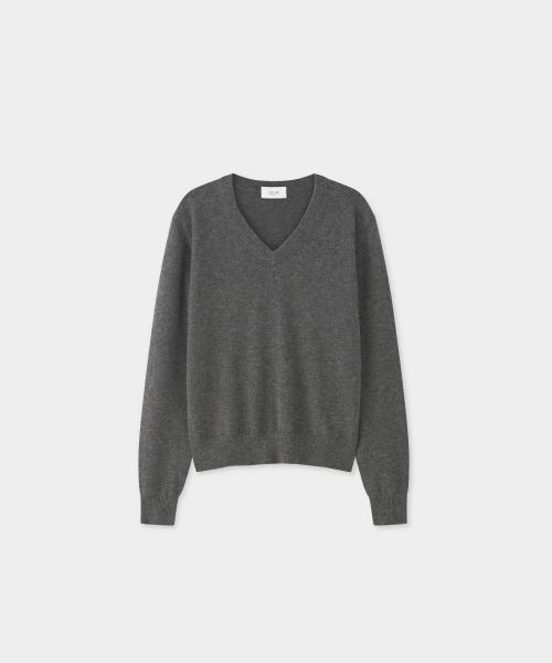 J'RIUM(ジェイリウム)の「カシミヤ混 ESSENTIALS Vネックニット チャコール(ニット/セーター・メンズ・その他・SMALL/M/L/X-LARGE)」の2枚目の写真