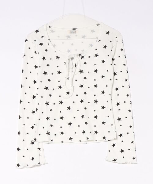 GEMEDA(ジェメダ)の「秋冬新作 星の総柄プリントロングスリーブTシャツ(Tシャツ/カットソー・レディース・モカ/ホワイト/グレー/ブラック・M)」の1枚目の写真