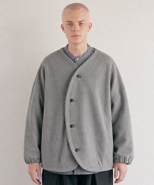 rehacer（レアセル）の「rehacer : Round Hem Cardigan / ラウンド ヘム カーディガン（カーディガン/ボレロ・メンズ・ブラック/グレー・X-LARGE/LARGE/MEDIUM/SMALL）」の2枚目の写真