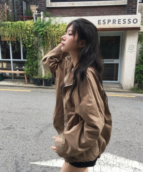 modimood(モディムード)の「ハーフネック2WAYナイトジャンパー(ブルゾン・レディース・ベージュ・FREE)」の21枚目の写真