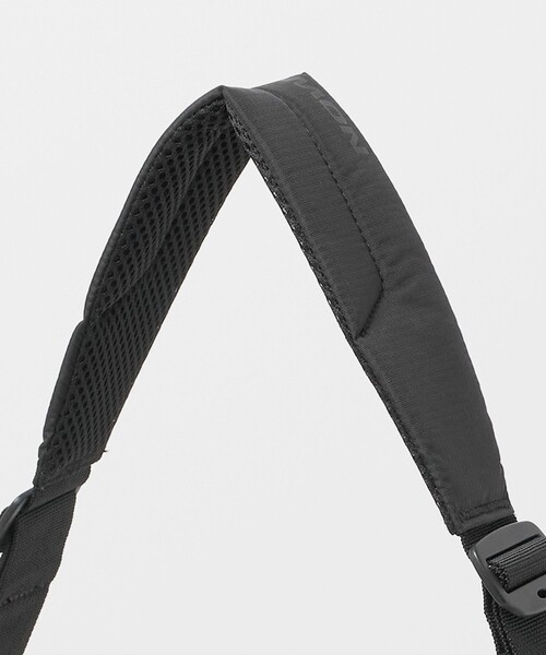 SALOMON（サロモン）の「＜Salomon＞ACS SHOULDER BAG/ショルダーバッグ（ショルダーバッグ・メンズ・ブラック・FREE）」の5枚目の写真
