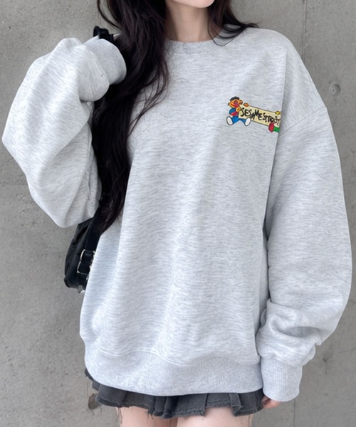 GLAMOROUS JANE(グラマラスジェーン)の「SESAME STREETバックプリントオーバーサイズトレーナー(スウェット・レディース・グリーン/杢グレー/ブラック・FREE)」の16枚目の写真