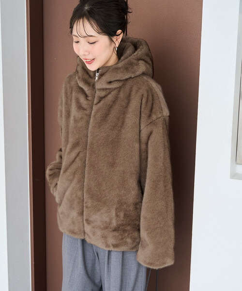 FREAK'S STORE(フリークスストア)の「限定展開 ボリューム ファー フード ジャケット(その他アウター・レディース・ベージュ/グレー/ブラウン・フリ-)」の12枚目の写真
