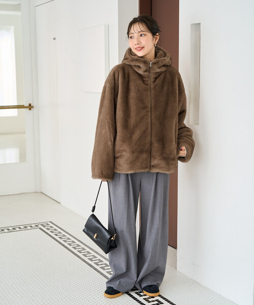 FREAK'S STORE(フリークスストア)の「限定展開 ボリューム ファー フード ジャケット(その他アウター・レディース・ベージュ/グレー/ブラウン・フリ-)」の18枚目の写真