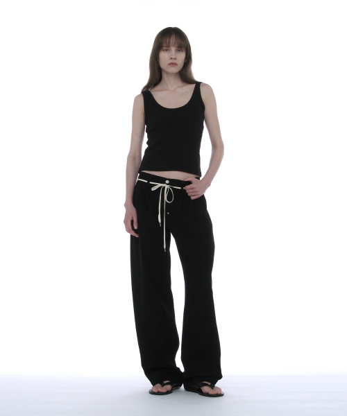PARTIMENTO WOMEN(パルティメントウィメン)の「ドローストリングリワークドプリーツバギージーンズ_ブラック(デニムパンツ・レディース・その他・SMALL)」の7枚目の写真