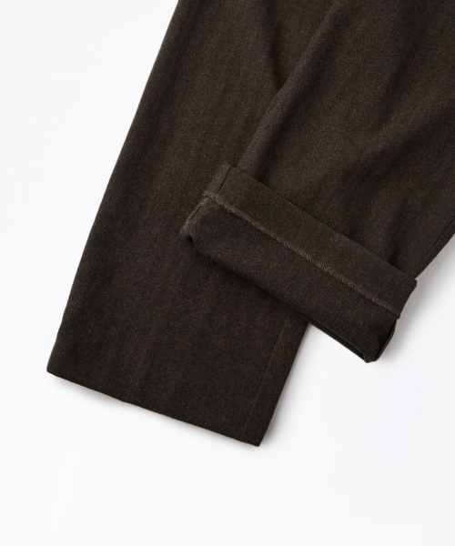 OUTSTANDING(アウトスタンディング)の「WOOL HERRINGBONE OFFICER TROUSERS_D.BROWN(スラックス・メンズ・その他・LARGE/SMALL/MEDIUM)」の10枚目の写真