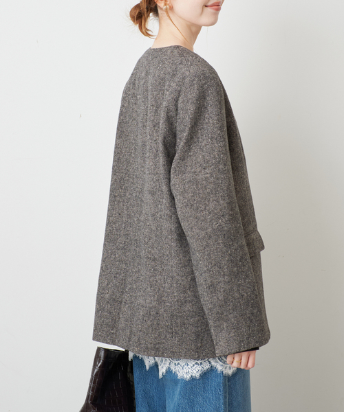 SLOBE IENA(スローブイエナ)の「セミツイードノーカラージャケット(ノーカラージャケット・レディース・ベージュ/ブラック・FREE)」の8枚目の写真