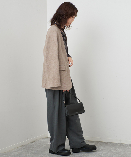 SLOBE IENA(スローブイエナ)の「セミツイードノーカラージャケット(ノーカラージャケット・レディース・ベージュ/ブラック・FREE)」の13枚目の写真