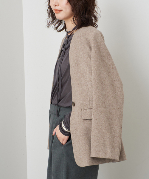 SLOBE IENA(スローブイエナ)の「セミツイードノーカラージャケット(ノーカラージャケット・レディース・ベージュ/ブラック・FREE)」の17枚目の写真