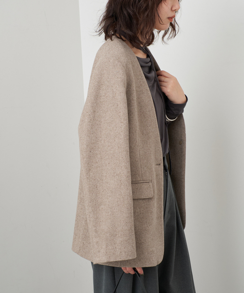 SLOBE IENA(スローブイエナ)の「セミツイードノーカラージャケット(ノーカラージャケット・レディース・ベージュ/ブラック・FREE)」の19枚目の写真