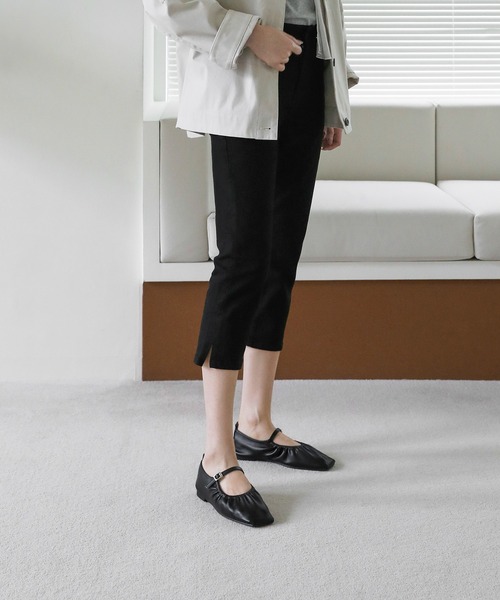 SAPPUN(サプン)の「Libella(リベラ)メリージェーンフラットパンプス(220-65108)SAPPUN(サプン)(パンプス・レディース・ブラック/アイボリー・22.5/23/23.5/24/24.5)」の4枚目の写真