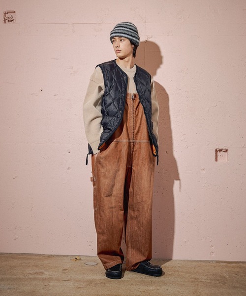 TAION(タイオン)の「【TAION(タイオン)】別注MILITARY CREW NECK BUTTON DOWN JKT(ダウンベスト・メンズ・グリーン/ブラック・MEDIUM/LARGE)」の4枚目の写真