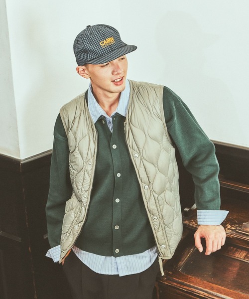 TAION(タイオン)の「【TAION(タイオン)】別注MILITARY CREW NECK BUTTON DOWN JKT(ダウンベスト・メンズ・グリーン/ブラック・MEDIUM/LARGE)」の11枚目の写真