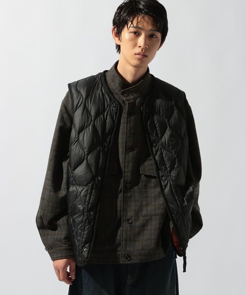 TAION(タイオン)の「【TAION(タイオン)】別注MILITARY CREW NECK BUTTON DOWN JKT(ダウンベスト・メンズ・グリーン/ブラック・MEDIUM/LARGE)」の18枚目の写真