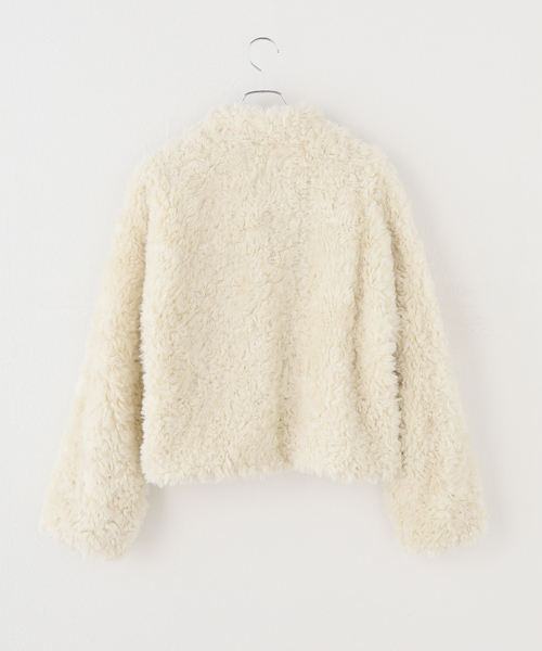 U by SPICK&SPAN(ユーバイスピックアンドスパン)の「LOW CLASSIC Lc / ロウ クラシック エルシー FUZZY FAKE FUR JK(その他アウター・レディース・アイボリー・MEDIUM)」の2枚目の写真