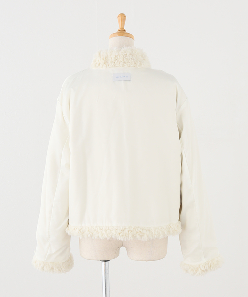 U by SPICK&SPAN(ユーバイスピックアンドスパン)の「LOW CLASSIC Lc / ロウ クラシック エルシー FUZZY FAKE FUR JK(その他アウター・レディース・アイボリー・MEDIUM)」の6枚目の写真