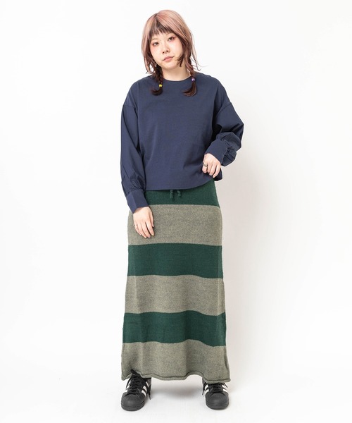 RNA（アールエヌエー）の「M0627 ドロップショルダーコンビTシャツ（Tシャツ/カットソー・レディース・ネイビー/ブラック/ホワイト・MEDIUM）」の13枚目の写真