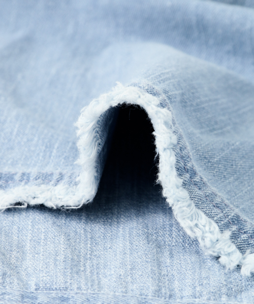 SENSE OF PLACE by URBAN RESEARCH（センスオブプレイスバイアーバンリサーチ）の「デニムガウン(7分袖)（その他アウター・メンズ・ライトインディゴブルー・MEDIUM/LARGE）」の11枚目の写真