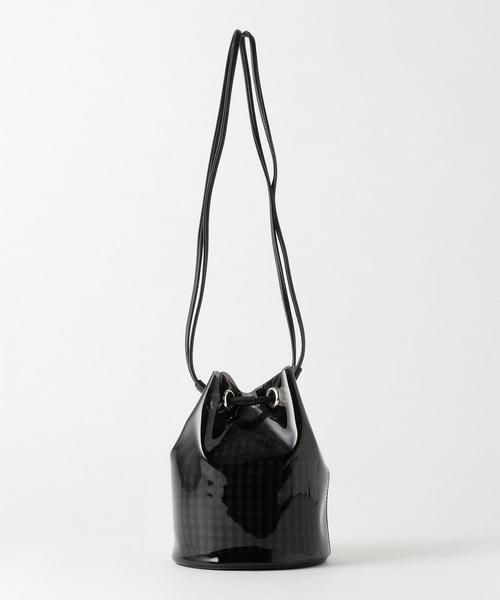 BEAUTY&YOUTH UNITED ARROWS(ビューティーアンドユースユナイテッドアローズ)の「BY PVC ミニドローストバッグ -2WAY-¨ о(ショルダーバッグ・レディース・ホワイト/ブラック/ブラウン・FREE)」の3枚目の写真