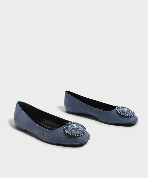 CHARLES & KEITH(チャールズ & キース)の「エンベリッシュポインテッドバレリーナ / EMBELLISHED POINTED BALLERINAS(バレエシューズ・レディース・ブラック/ブルー/バーガンディー・22.5cm/23cm/23.5cm/24.5cm/25cm/25.5cm)」の11枚目の写真