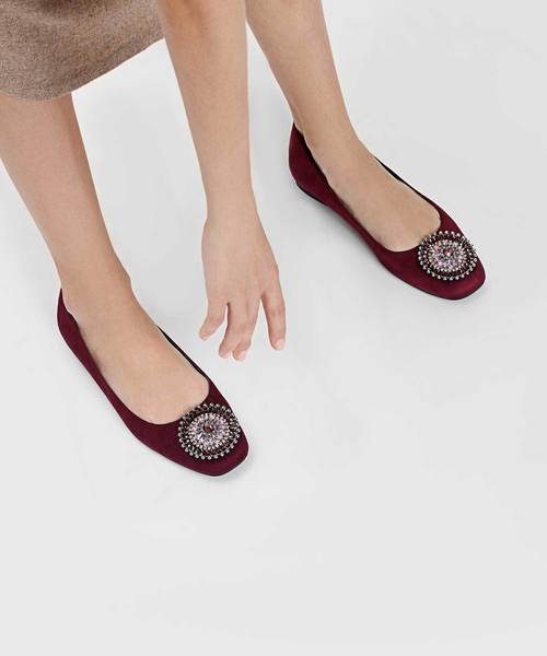 CHARLES & KEITH(チャールズ & キース)の「エンベリッシュポインテッドバレリーナ / EMBELLISHED POINTED BALLERINAS(バレエシューズ・レディース・ブラック/ブルー/バーガンディー・22.5cm/23cm/23.5cm/24.5cm/25cm/25.5cm)」の21枚目の写真