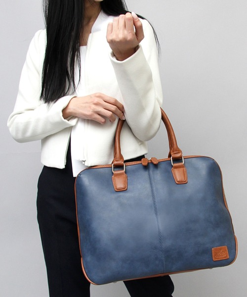 REGiSTA（レジスタ）の「レザー調 自立式 スクエア ブリーフケース A4・PC収納可能サイズ（ビジネスバッグ・メンズ・ブラック/ダークブラウン/ネイビー/ブラウン系その他/ブルー系その他・FREE）」の4枚目の写真