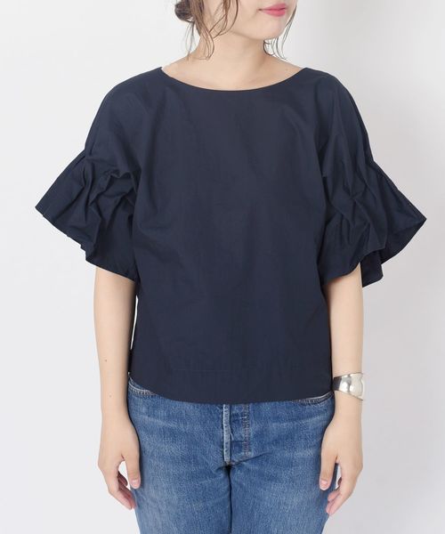 Khaju（カージュ）の「Khaju:タックスリーブブラウス【一部店舗・WEB限定】◇（シャツ/ブラウス・レディース・ベージュ/ネイビー/マスタード・ONE SIZE）」の7枚目の写真