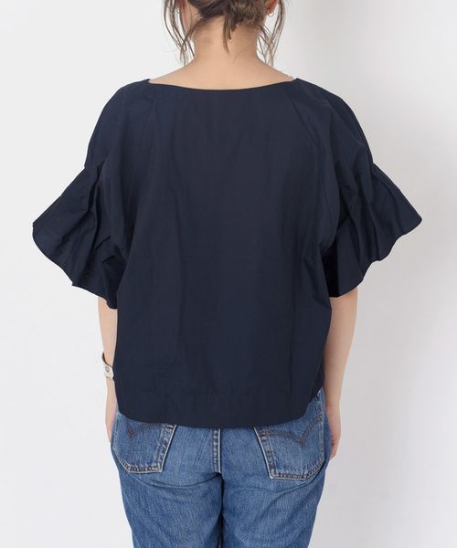 Khaju（カージュ）の「Khaju:タックスリーブブラウス【一部店舗・WEB限定】◇（シャツ/ブラウス・レディース・ベージュ/ネイビー/マスタード・ONE SIZE）」の9枚目の写真