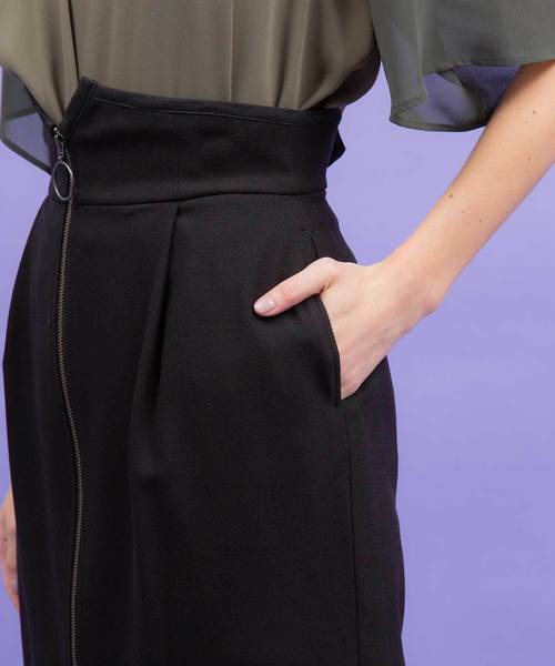 UNITED TOKYO(ユナイテッドトウキョウ)の「2WAYフロッキーメッシュコンビスカート(スカート・レディース・ベージュ/ブラック/カーキ・1)」の12枚目の写真