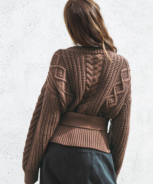 ALEXIA STAM（アリシアスタン）の「Belt Attached Cable Knit