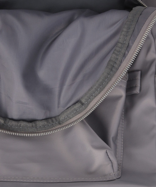 GLOBAL WORK（グローバルワーク）の「10ポケットリュック/820381（バックパック/リュック・レディース・ブラック/ベージュ/グレー・FREE）」の4枚目の写真