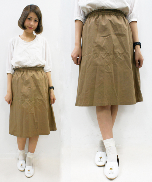 CIAOPANIC（チャオパニック）の「【Ciaopanic】　ミドルオードリーフレアSK（スカート・レディース・カーキ/オフホワイト/キャメル/レッド/ネイビー/ブルー・FREE）」の5枚目の写真