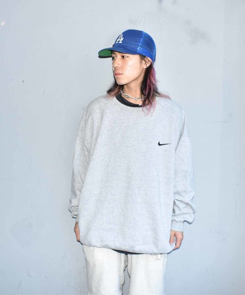 NIKE（ナイキ）の「【ヴィンテージ古着】NIKE/ナイキ ロゴ クルーネックスウェット（スウェット・メンズ・グレー・X-LARGE）」の5枚目の写真
