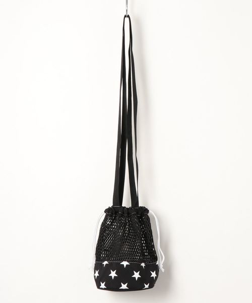 CONVERSE(コンバース)の「CONVERSE MESH STAR PRINT MINI POUCH(ショルダーバッグ・メンズ・ホワイト/ブラック/ベージュ・FREE)」の4枚目の写真