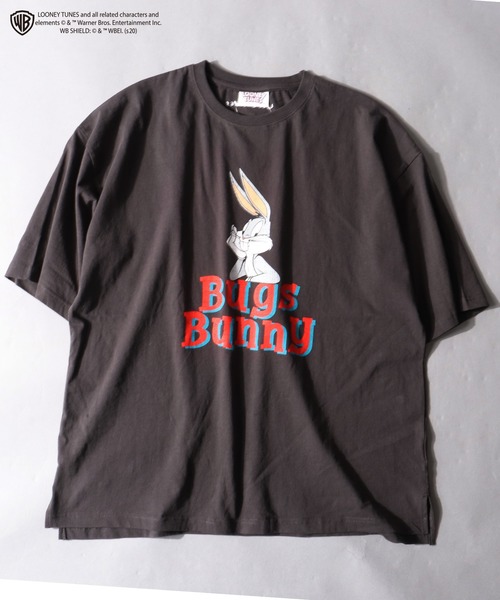 POWER TO THE PEOPLE(パワートゥーザピープル)の「POWER TO THE PEOPLE×LOONY TUNES ダブルネーム ルーニー・テューンズ コラボ フロントプリント&刺繍半袖Tシャツ(Tシャツ/カットソー・メンズ・マルチ/チャコール/ホワイト系その他/オレンジ系その他/パープル系その他/グリーン系その他/チャコールグレー/オフホワイト/エメラルド/パープル・M/L/LL)」の3枚目の写真